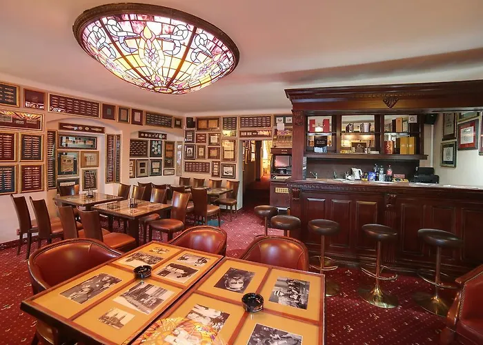 Masonic House 4*
